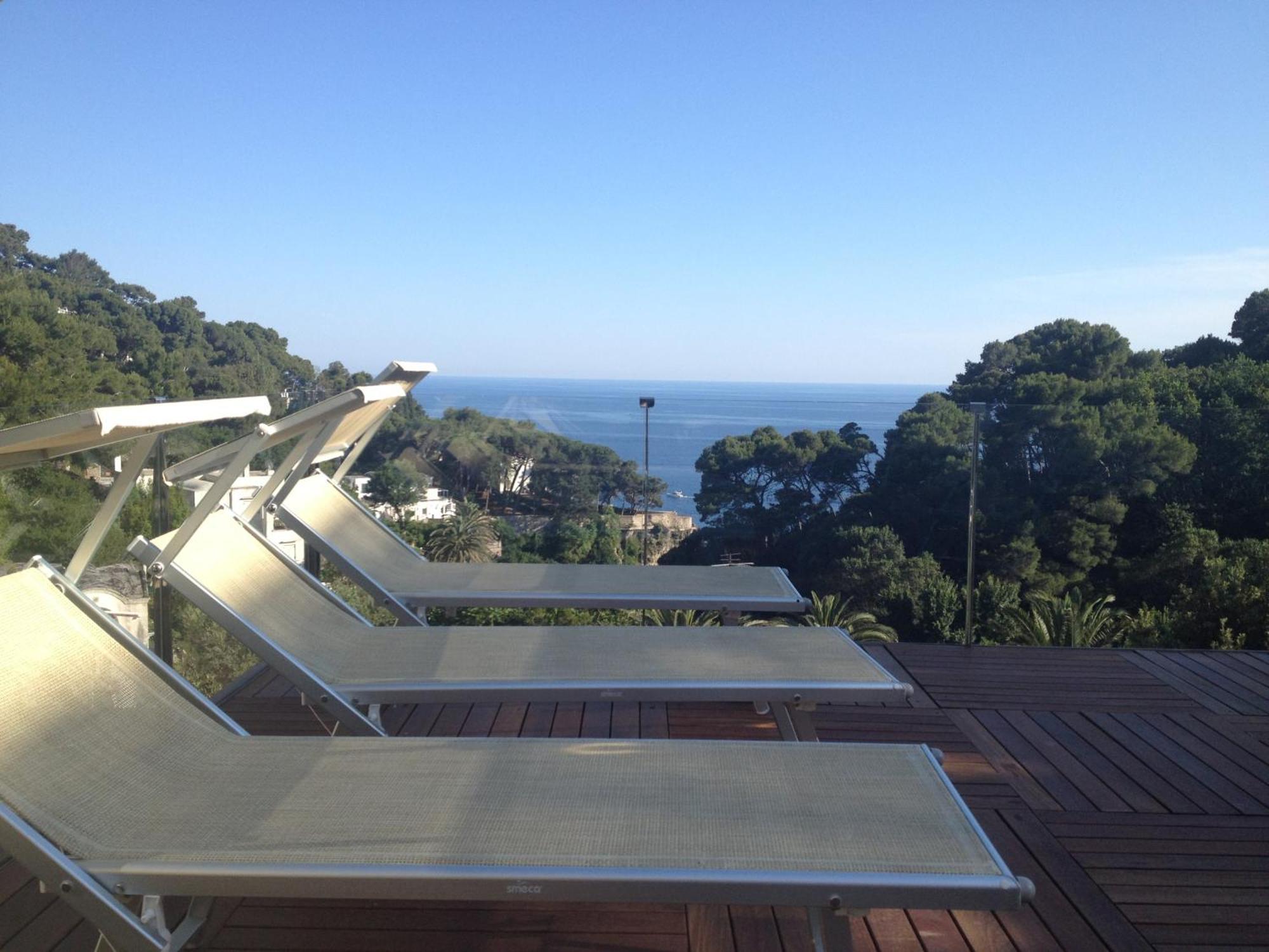 Hotel La Floridiana กาปรี ภายนอก รูปภาพ